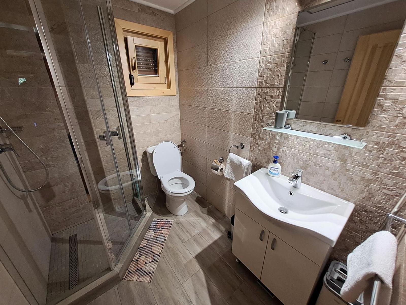 Villa Nagy Lak Sub Cetate Esterno foto