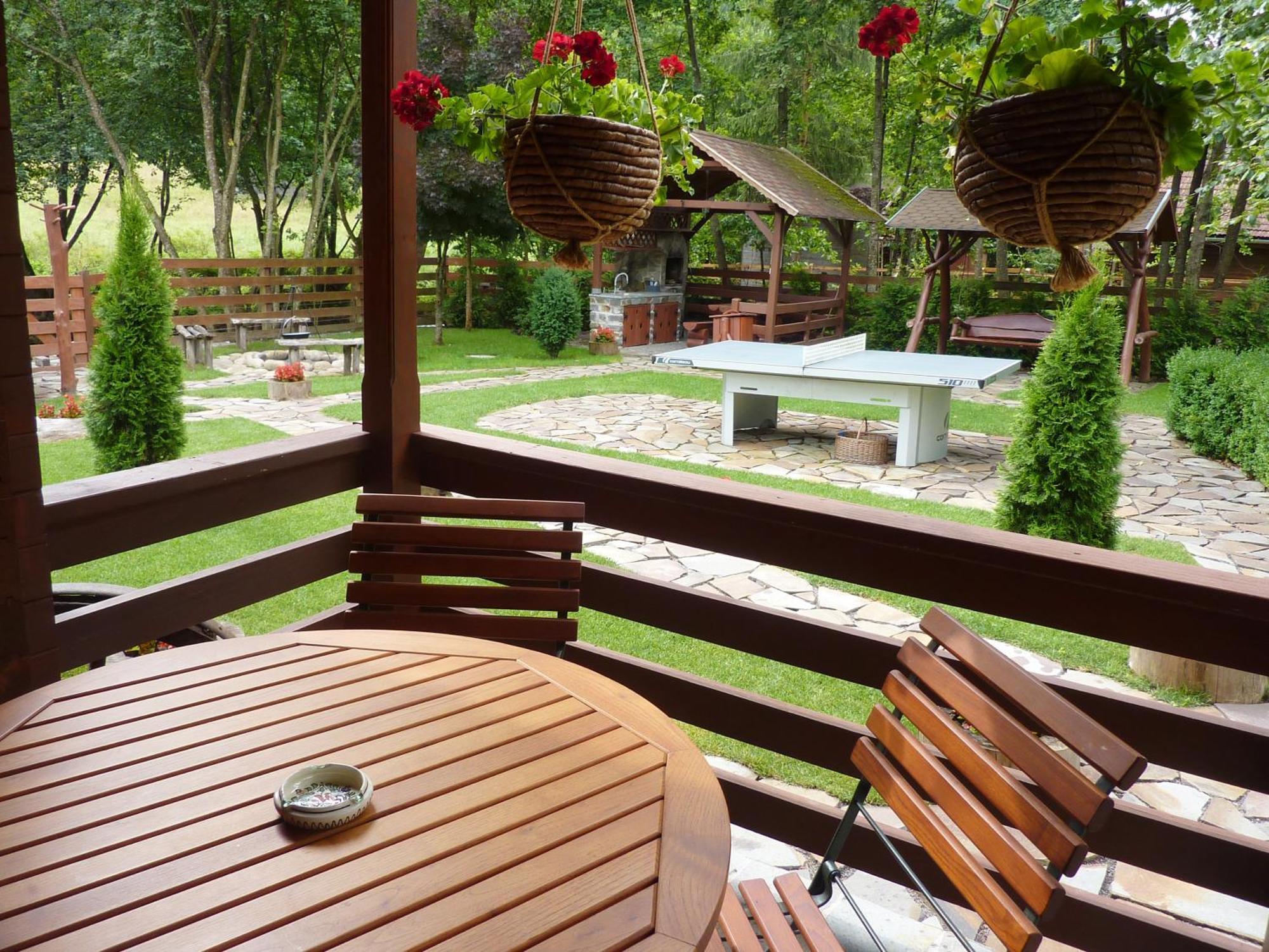 Villa Nagy Lak Sub Cetate Esterno foto