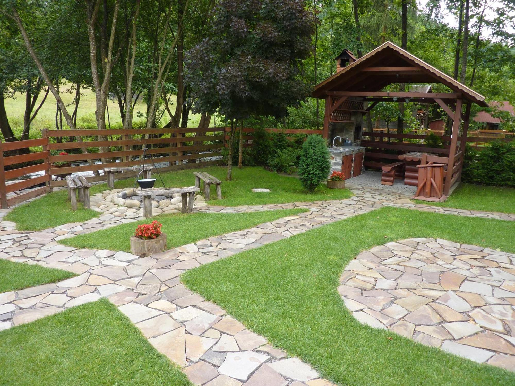 Villa Nagy Lak Sub Cetate Esterno foto
